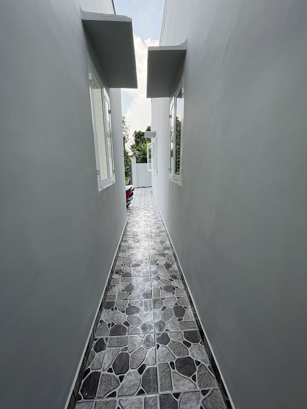 Bán nhà đường Vườn Lài, Phường An Phú Đông, Quận 12 nhà mới 100% (9m x 15m nở hậu = 141m2)